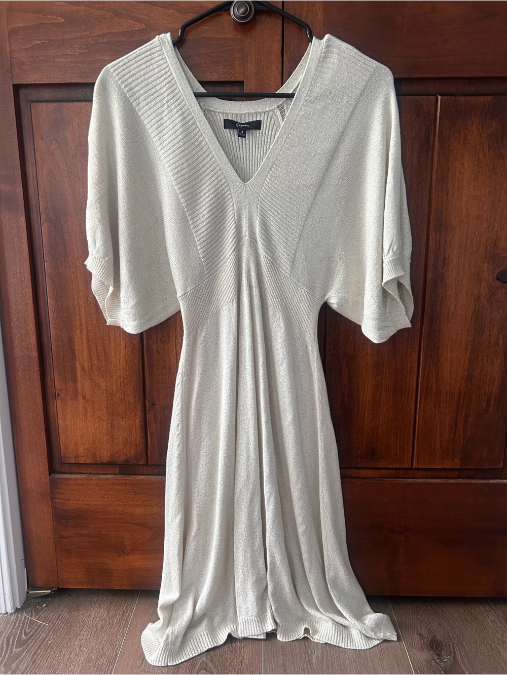 Banana Republic Silver-Gray V-Neck Knit Tunic
